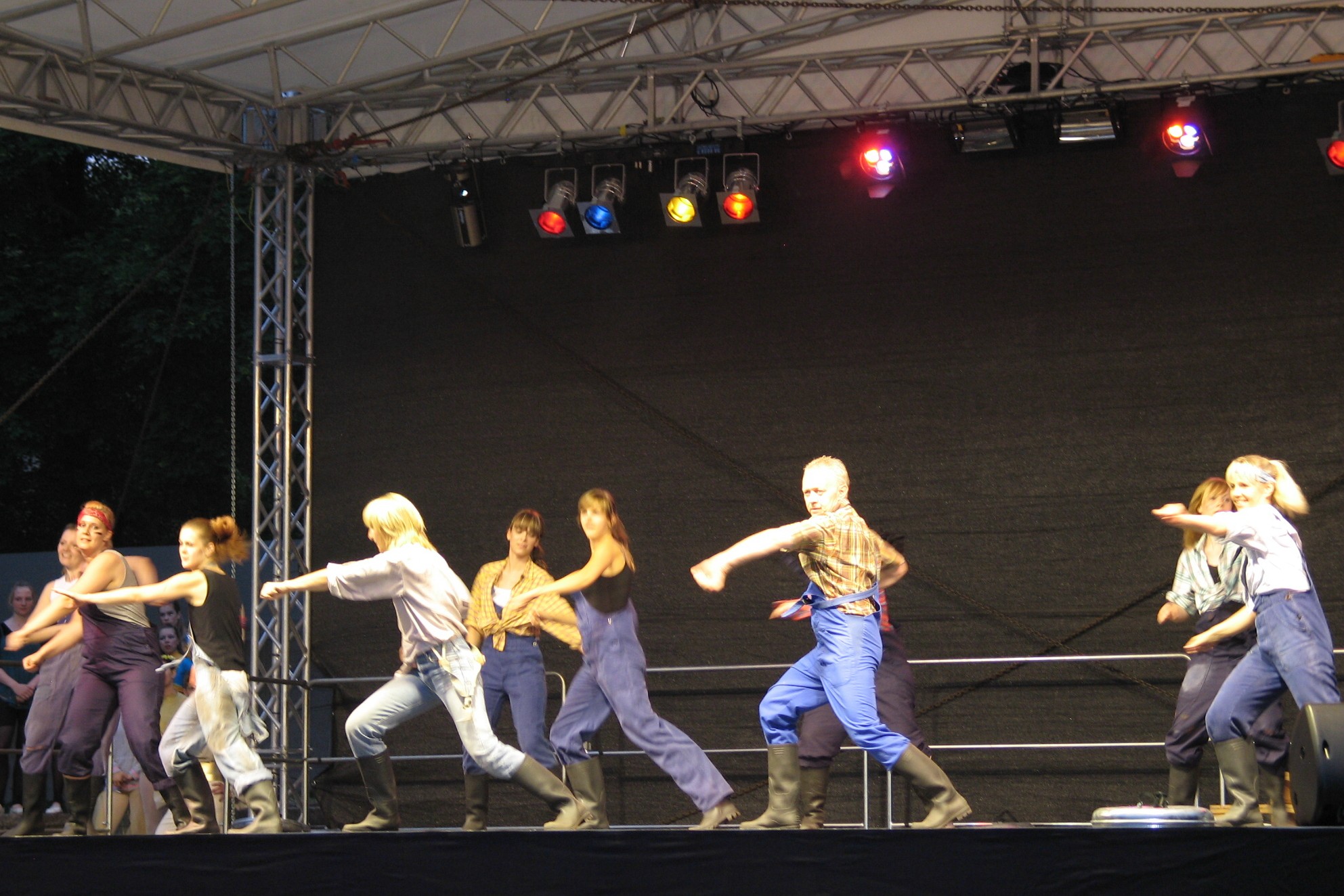 1. Brandenburger Tanzfest in Neuenhagen: 11.03.07.Tanz der Bauarbeiter